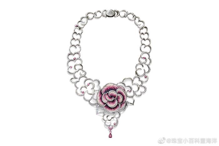 綻于指尖的永恒花園 花卉主題高級珠寶的藝術鑒賞